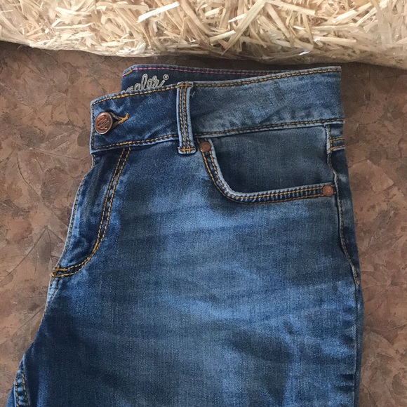 Wrangler women’s signature boot cut jeans - Picture 8 of 16